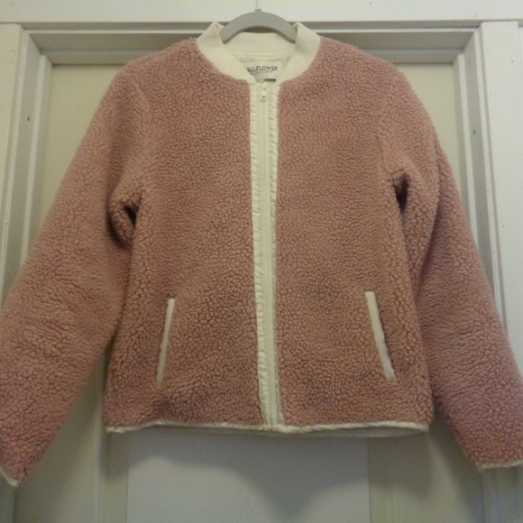 KAWAII GIRL PiNK BEAR GIRL WALLFLOWER PINK & WHITE FLUFFY PUFFY JACKET M - Picture 1 of 6